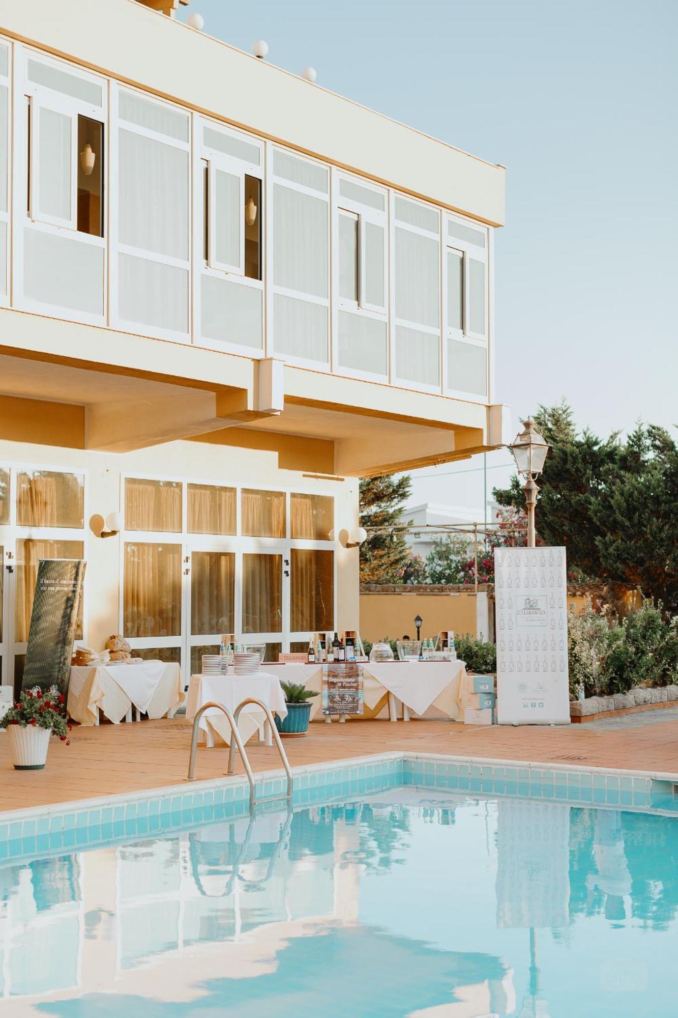 Malaspina Hotel & Resort 보사 외부 사진